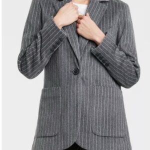 Women’s Gray Pinstripe Single-Button Blazer - Cozy and Chic